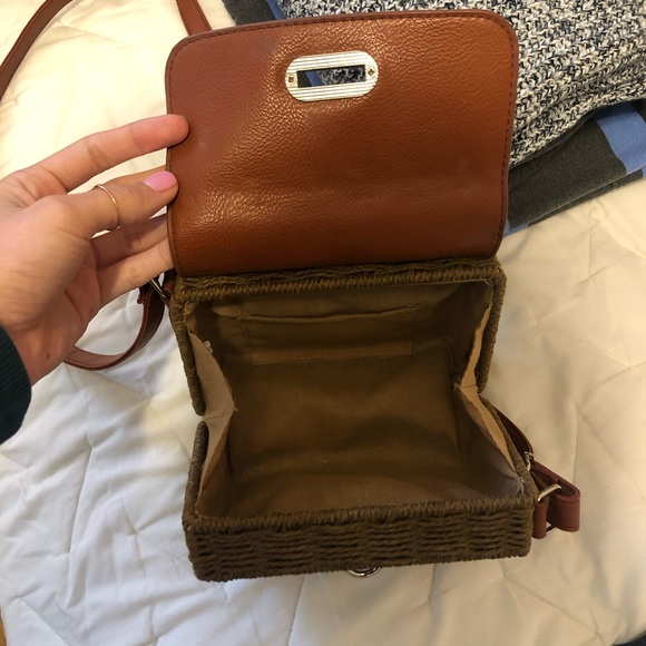 Woven purse - Picture 9 of 9